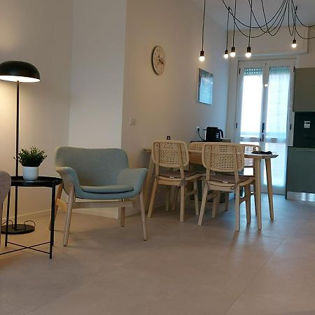 Suite Rent Milan 3 ภายนอก รูปภาพ