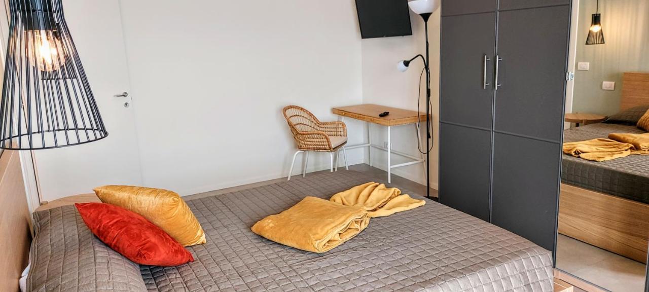 Suite Rent Milan 3 ภายนอก รูปภาพ